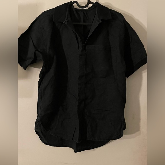 Linen top - Picture 1 of 3